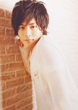 awesomelyplain:    22/100 ♥ Pictures of Matsuzaka Tori   