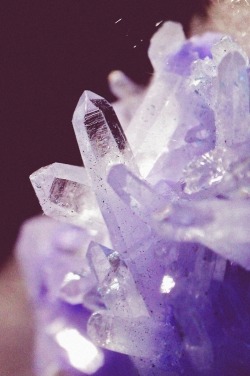 This has to be one of the most beautiful photos of crystals I