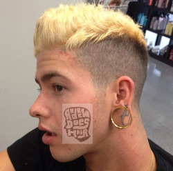 travis-mills:  Since I myself am a blonde, I totally dig this