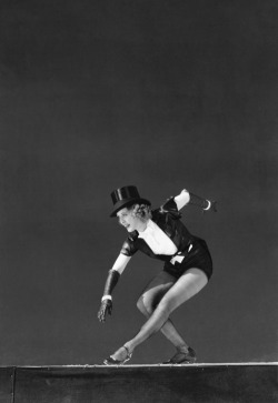 wehadfacesthen:  Eleanor Powell, 1936, a publicity shot for Born