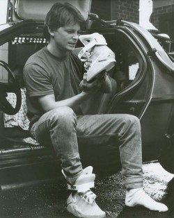 supremeac:  MICHAEL J FOX - NIKE MAG 
