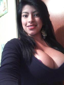 phat-tits:  Big tits selfshot cleavage 