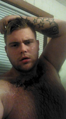 fameguy21:  Shower sexual. 