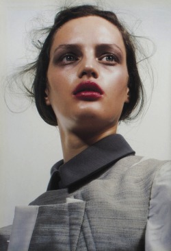 hoanbee:   Vivien Solari shot by Craig McDean for Joe’s #2