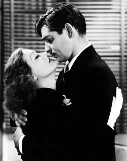  Joan Crawford and Clark Gable photographed for Dancing Lady,