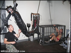 LEATHERSKINSLAVE