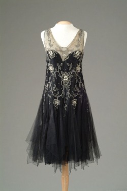 omgthatdress:  Dress 1926 The Meadow Brook Hall Historic Costume