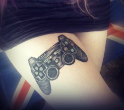 fuckyeahtattoos:  Tattoo #16: Playstation controller. This tattoo