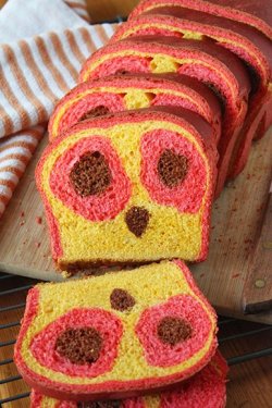 gastrogirl:  owl face bread. 