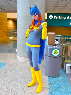 hands-in-the-air:  Stan Lee’s Comikaze Expo 2012 - DC Comics