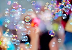 little-princess-palace:  Pretty bubbles!! 