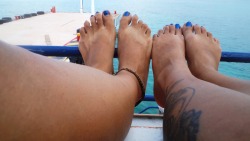 gonedidlate:  gonedidlate: My girlfriend and I on the Ferry from