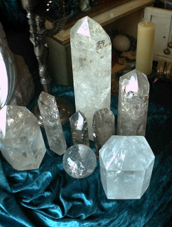 queencitywitch:  Crystal Magick 