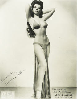 salutetheclassics:  Burlesque dancer Sherry Britton, c. 1940’s