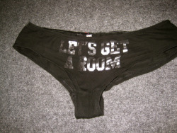 justinsmith123456 submitted: Russian wife&rsquo;s undies 25yo size 2.