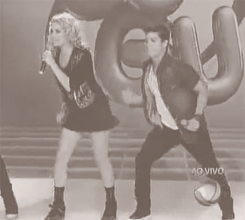 fckslua:  o movimento é secsi :9 qisso ein Arthur? qisso. 