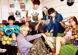 shiinbear:   18 / 100 photos of B1A4  Now that I can form coherent