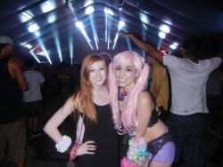 cheap-bliss:  me and Ashley!  dawwwh. <3 you’re the