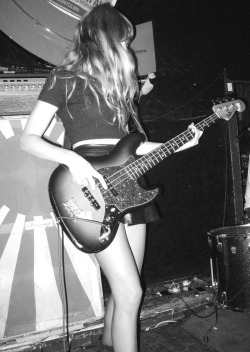 loofk:  Ringo Deathstarr at the Comet in Seattle last night.