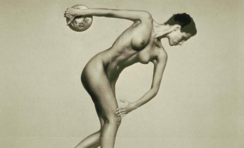 Nude Female Sports  hierarchical-aestheticism:  Arthur Elgort - Pirelli Calendar 1990  (Leni Riefenstahl inspired) 