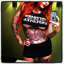 missmaryleigh:  Did my first shoot involving underboob today,