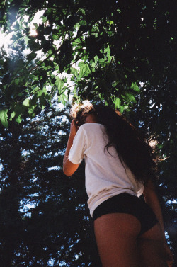 scared-tobreathe:  soft grunge 