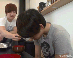 ukissme4ever:  gladystxy:  Dongho dozing off while eating breakfast…