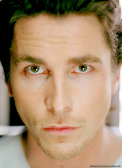 christianbalefansite:  Christian Bale Graphic (edited by christianbalefansite) 