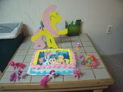 satiricdances:  happy birthday to me the cake was delicious 