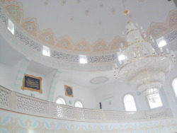 blairfuckinwaldorf: Details from beautiful mosque in Bosnia.