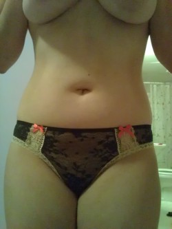 bigdicksonly:  Sexy panties?