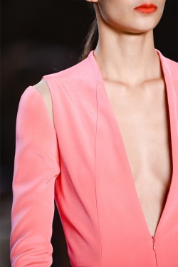 givenchy-king:  ♕Bow Down Basics♕ 