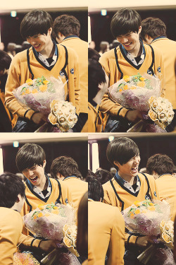  Kim Jongin at his High School graduation. 