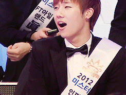 needsmoarinpiniteu:  just how can you not love him ;u; 