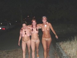 enfpics:  Check out NAKED DARES and HUMILIATED NAKED WOMEN for
