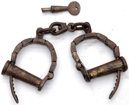Antique handcuffs for modern ladies.. whatdidyoudobecca:  I’m not sure why i’m googling antique handcuffs at 1 am either… 