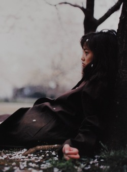bandtshirt:  n. hiromi wears louis vuitton, izima kaoru, 1998.
