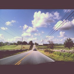 Pretty drive today! #clouds #sky #iphoneography #pretty #landscape