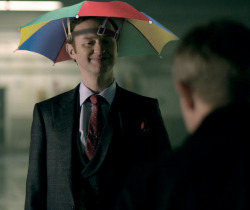 barachiki:  Mycroft abducts John to show off his new hat.Â 