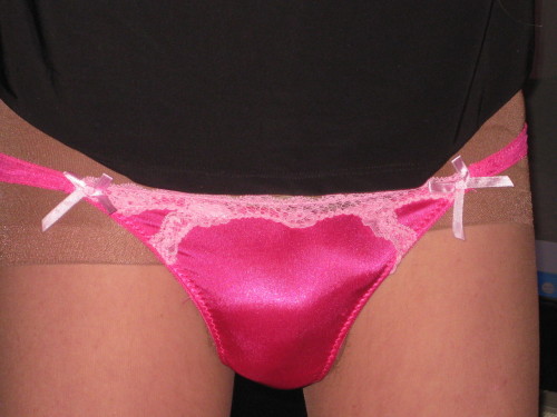 menwearingpanties.tumblr.com/post/38554013356/