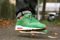 sweetsoles:  Nike Air Max 90 ‘Homegrown’ (by middls)