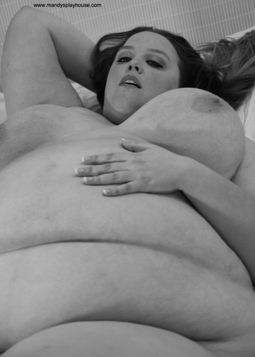 ssbbw-bbw:  Mandy Blake BBW :)