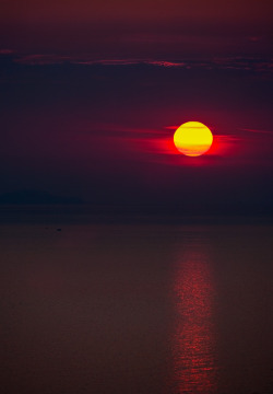 shinimasu:  Atardecer en Sorrento III by martin zalba 