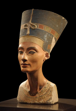 ancientpeoples:   The Nefertiti Bust is a 3,300-year-old painted limestone bust of Nefertiti,