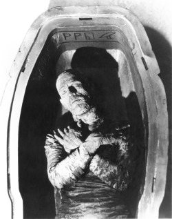 Boris Karloff, The Mummy, 1932.