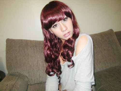 crisilla:  new wig n luvin it   This is one beautiful trans woman, how ever she refers to herself. Been following her for little bit, first thing i said to myself was OMG that face, perfect (you could prolly see the hearts in my eyes, lol!). i love how