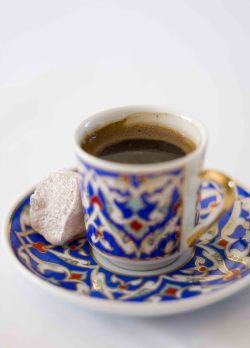 cecilysoo:  Turkish delights & coffe. 