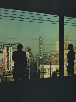 endilletante:  Japon. Bischof, Werner. Paris, 1955., 1955. B&W