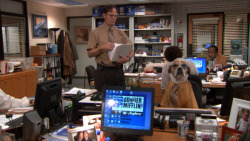 this is the cold open where jim tries to make stanley laugh with