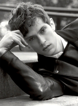 garcon-portraits:   Mathias Lauridsen by David Armstrong for